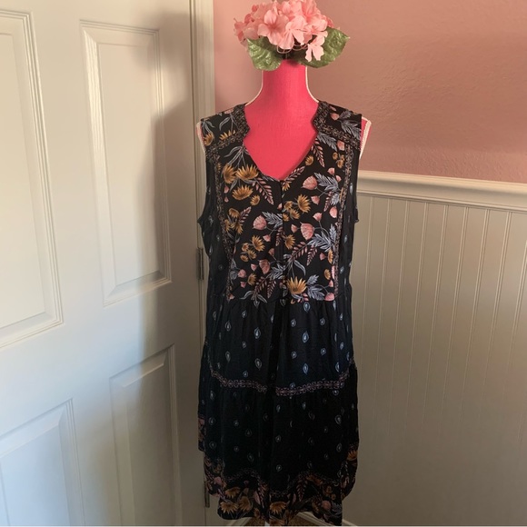 Style & Co. Dresses & Skirts - Bohemian Floral Sleeveless Shift Dress Style & Co size XL